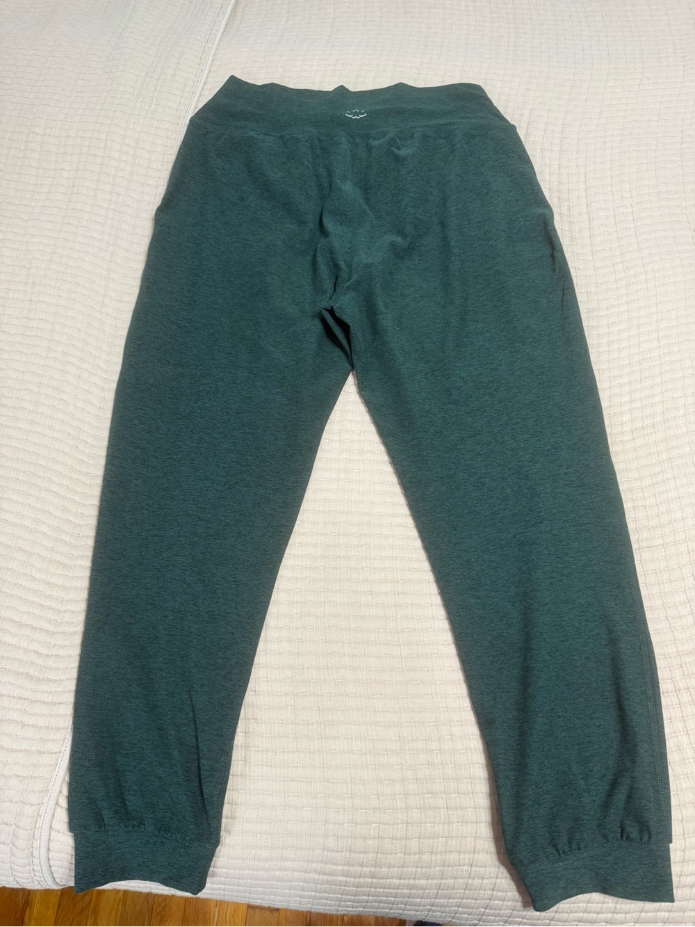 Beyond Yoga Spacedye Midi Jogger. - Picture 3 of 9